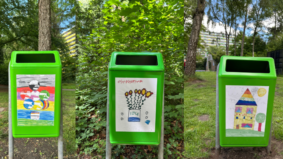 Een collage van foto's van drie prullenbakken in het park. De prullenbakken zijn felgroen met een gekleurde tekening op de voorkant